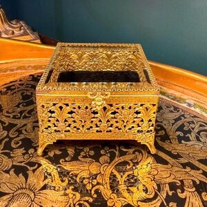 Vintage Gold Filigree Jewelry Casket with Glass Lid & Velvet Interior
